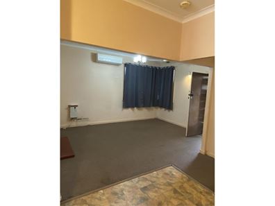 11 Zamia Street, Rangeway WA 6530