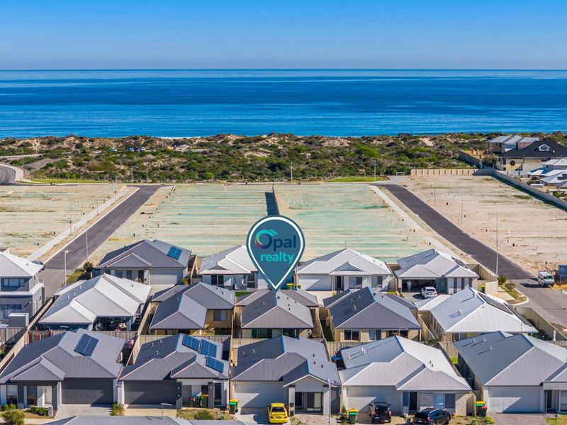 32 Middalya Road, Golden Bay