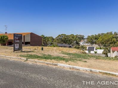 19a Muir Place, Halls Head WA 6210