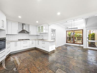 6 Arundel Street, Fremantle WA 6160