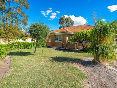 31 Scanlon Way, Lockridge WA 6054