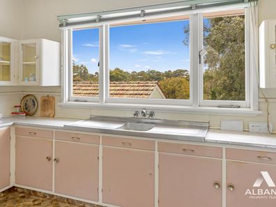 154 Hare Street, Mount Clarence WA 6330