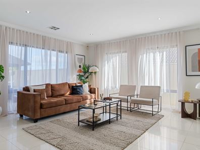 28 Dalecross Avenue, Madeley WA 6065