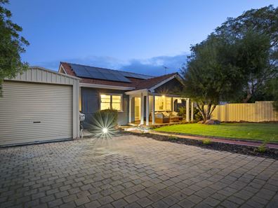 68 Rennie Crescent South, Hilton WA 6163