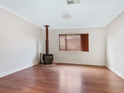 40A Rhodes St, South Kalgoorlie WA 6430
