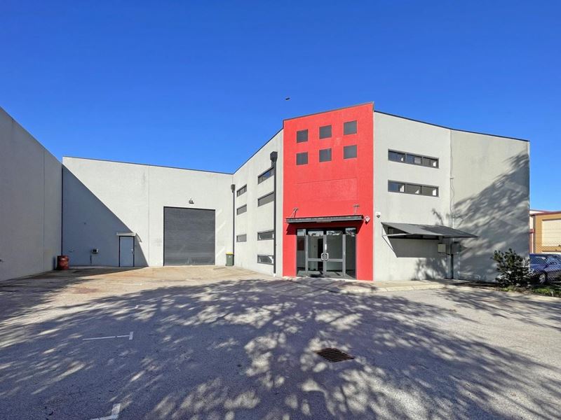 106 Beringarra Avenue, Malaga