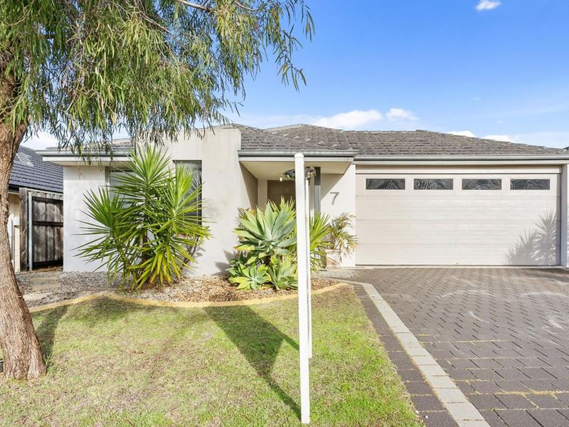7 Purnululu Road, Ellenbrook WA 6069