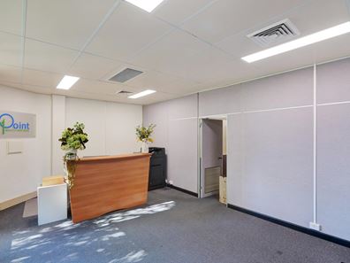 10/4-8 Queen Street, Bentley WA 6102
