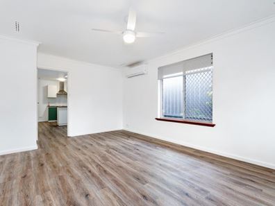 652a Beach Road, Hamersley WA 6022