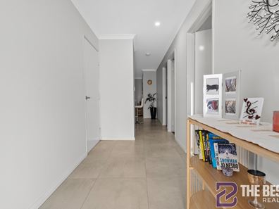5 Brass Close, Canning Vale WA 6155