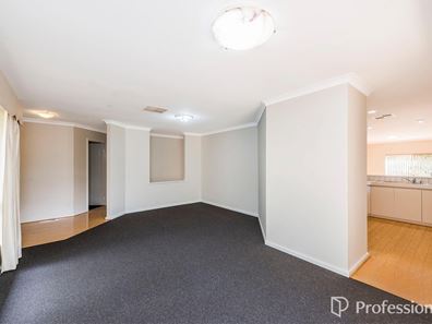 226 Hermitage Drive, The Vines WA 6069