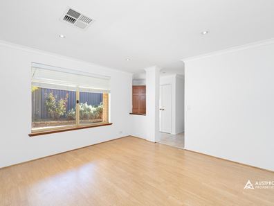 2A Sheridan Crescent, Willetton WA 6155