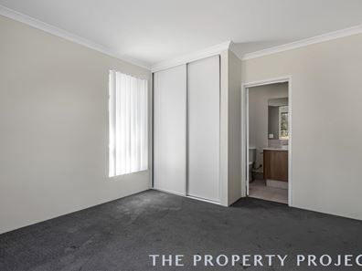 82 Ebrington Rd, Wellard WA 6170