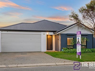 9 Belvoir Road, Hilbert WA 6112