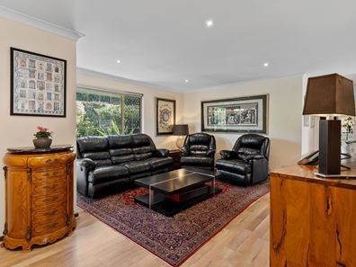 4A Ullapool Road, Applecross WA 6153