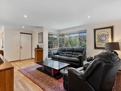 4A Ullapool Road, Applecross WA 6153