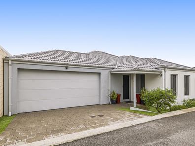 4/68 Boundary Road, St James WA 6102