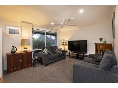 4 Kunzea Place, Dunsborough WA 6281