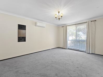 31 Kenton Way, Rockingham WA 6168