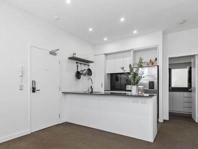 60/8 Hawksburn Road, Rivervale WA 6103