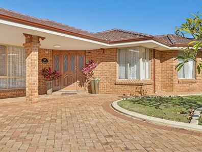 19 Kingston Place, Kardinya WA 6163