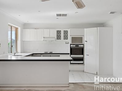 14 Knaphill Heights, Mirrabooka WA 6061