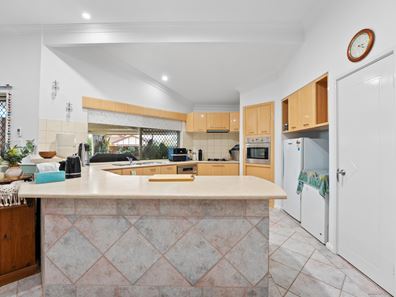 30 Argonaut Avenue, Waikiki WA 6169