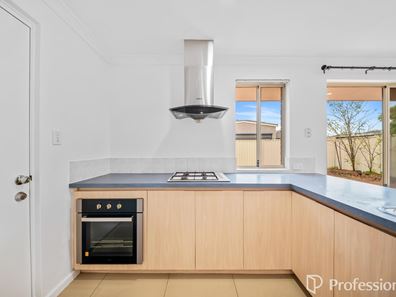 37B Prince Street, Queens Park WA 6107