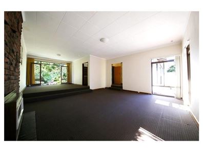 55 Oban Road, City Beach WA 6015