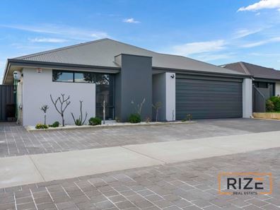 49 Leschenault Loop, Banksia Grove WA 6031
