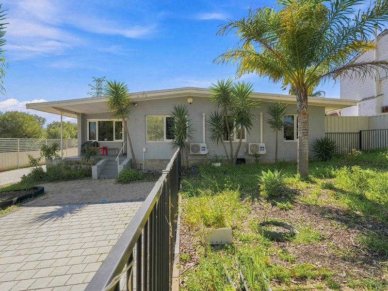 19 Parkhill Way, Wilson WA 6107