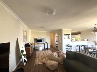 25 Southbourne Street, Scarborough WA 6019