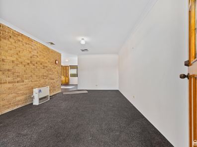 19 Seventh Road, Armadale WA 6112