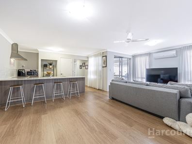 4 Wayside Court, Ravenswood WA 6208