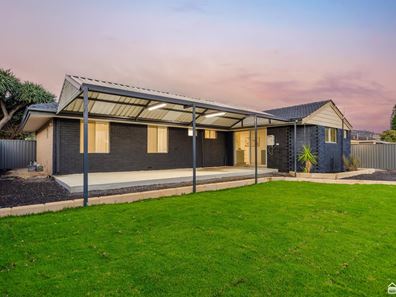 6 Norfolk Street, Forrestfield WA 6058