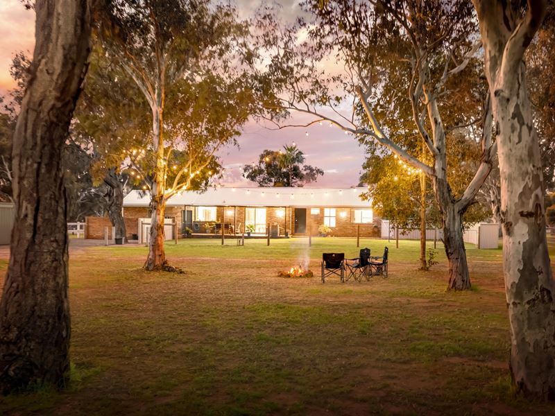 16 Galilee Way, Woorree WA 6530