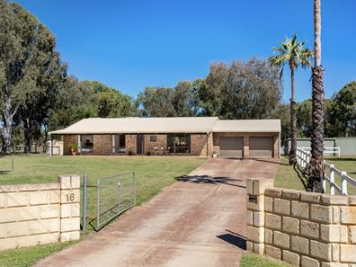 16 Galilee Way, Woorree WA 6530