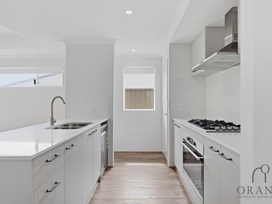 29 Golden Bay Drive, Golden Bay WA 6174