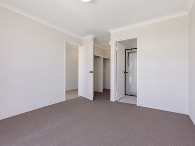 28 Leggatt Street, Eglinton WA 6034
