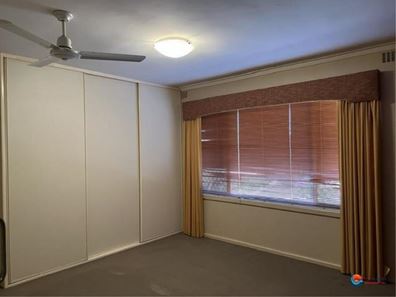 10 Cairncross Street, Beresford WA 6530