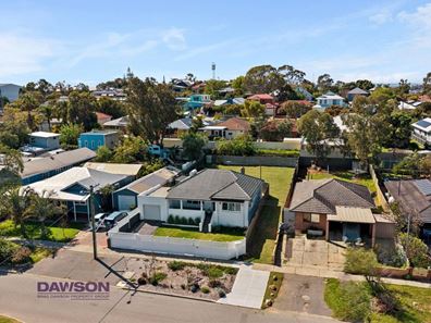 10A Victor Street, Hilton WA 6163