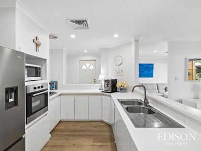18A Mayfair Street, Nollamara WA 6061