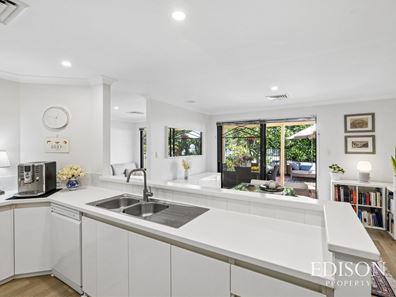 18A Mayfair Street, Nollamara WA 6061
