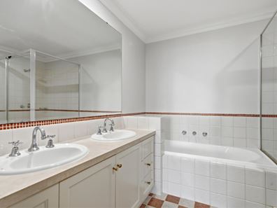 5/35 Haig Park Circle, East Perth WA 6004