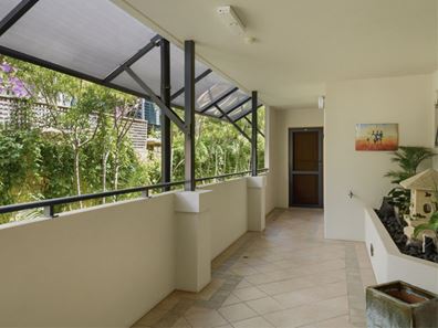5/35 Haig Park Circle, East Perth WA 6004