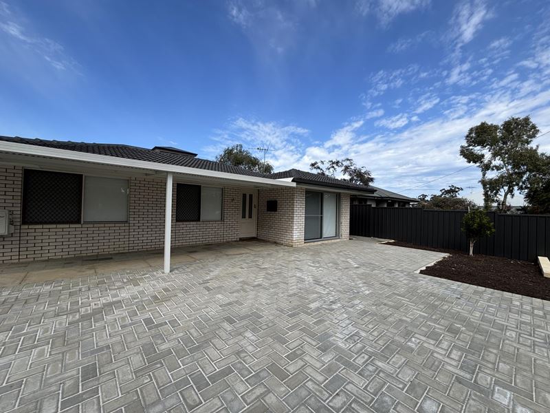 28 Calvert Way, Girrawheen WA 6064