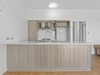 14 Parakeet Bend, Baldivis WA 6171