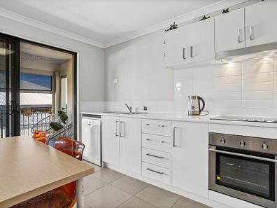 4/22 Edeline Street, Spearwood WA 6163
