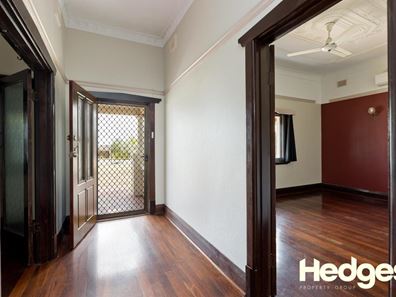 2 Cantlebury Road, Bayswater WA 6053