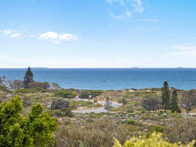 25 Catesby Street, City Beach WA 6015